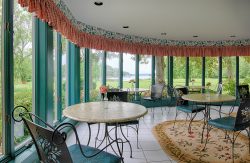 floral garden themed breakfast area with views of the chesapeake bay